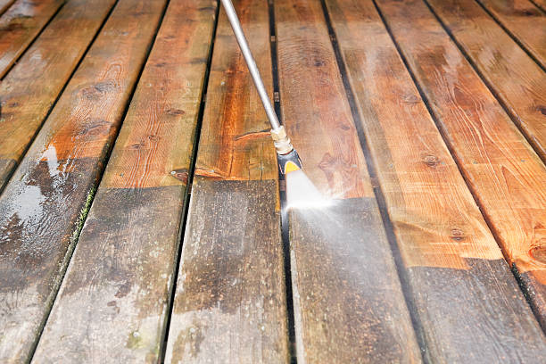 Best Deck Cleaning Services  in Punta Gorda, FL